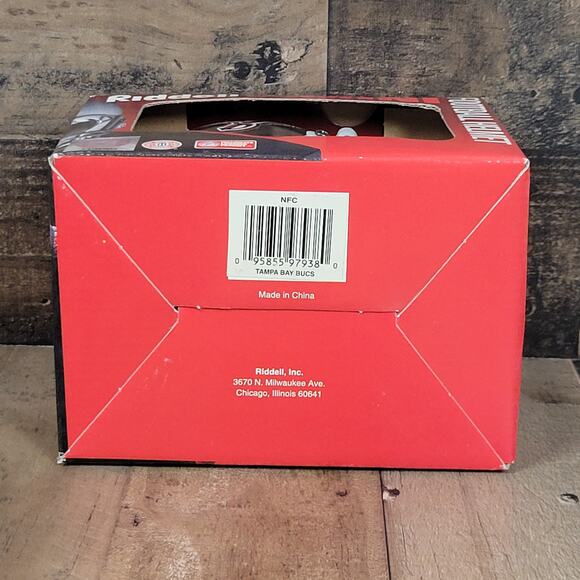 Vintage 1996 NIB Riddell Mini NFL Football Helmet Tampa Bay‎ Buccaneers - Picture 6 of 10